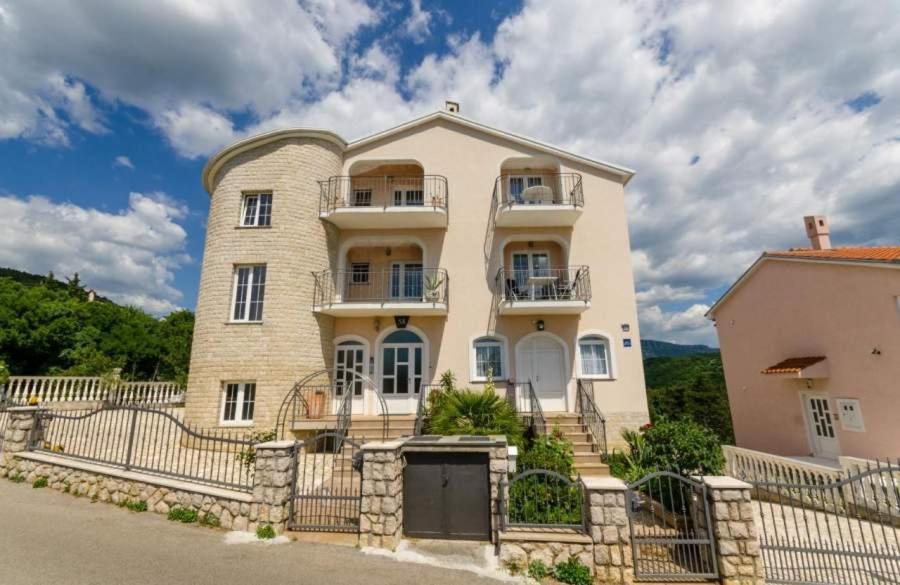 Seperac Apartment Crikvenica Bilik gambar